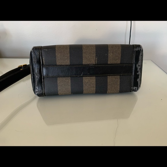 Fendi Purse - Picture 5 of 5